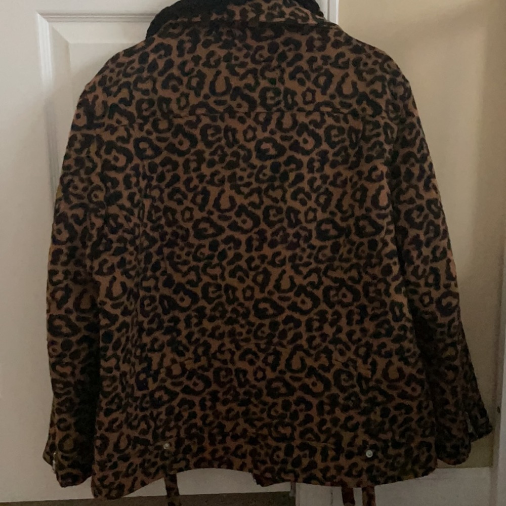 Leopard Print Jacket - Picture 4 of 5